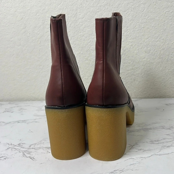 SUN STONE Womens Brown Lug Sole 1" Platform Lennii Round Toe Block Heel Booties - Picture 6 of 10